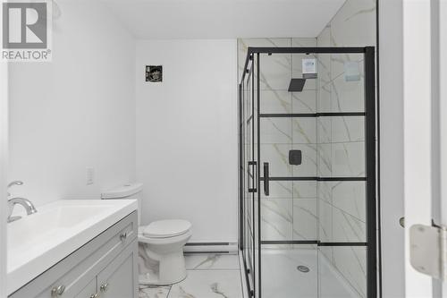 44 Market St, Sault Ste. Marie, ON - Indoor Photo Showing Bathroom