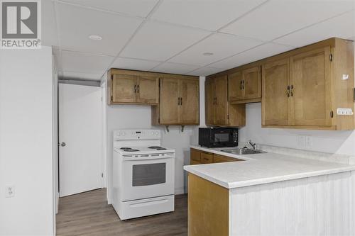 44 Market St, Sault Ste. Marie, ON - Indoor Photo Showing Kitchen