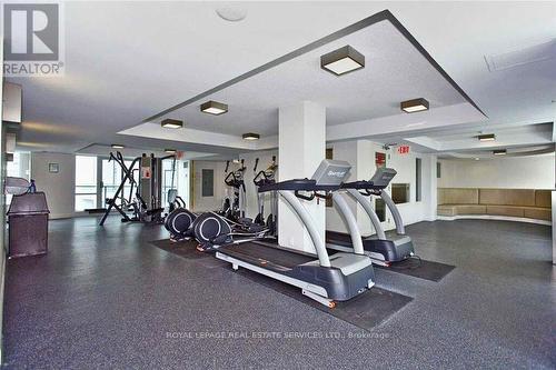 517 - 600 Fleet Street, Toronto (Niagara), ON - Indoor Photo Showing Gym Room