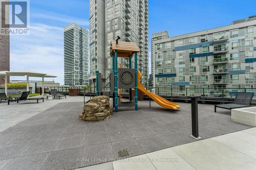 1411 - 130 River Street, Toronto (Regent Park), ON - Outdoor With Facade