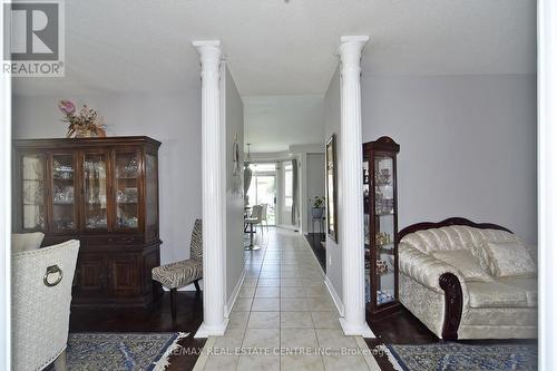 384 Highglen Avenue, Markham, ON - Indoor Photo Showing Other Room