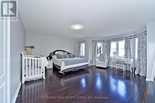 384 Highglen Avenue, Markham, ON - Indoor Photo Showing Bedroom