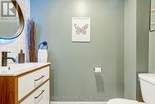 62 Streamside Street, Vaughan, ON - Indoor Photo Showing Bathroom