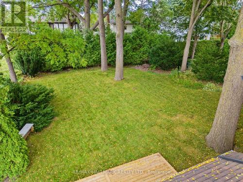 58 Brookland Avenue, Aurora, ON - Outdoor