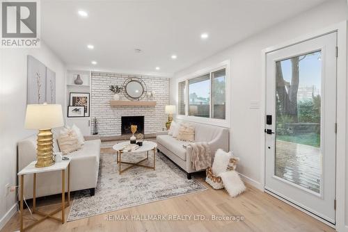 58 Brookland Avenue, Aurora, ON - Indoor Photo Showing Living Room With Fireplace