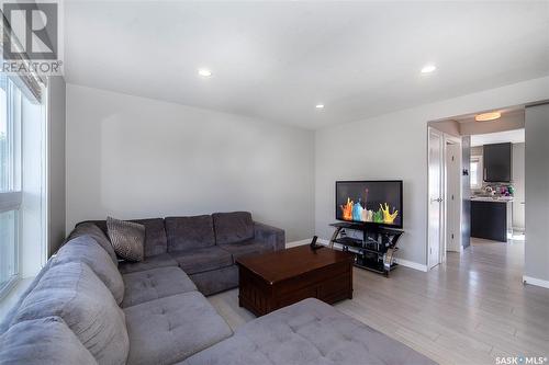 3169 Mcclocklin Road, Saskatoon, SK - Indoor Photo Showing Living Room