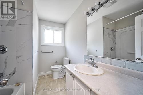 1215 Franklin Drive, Peterborough, ON - Indoor Photo Showing Bathroom