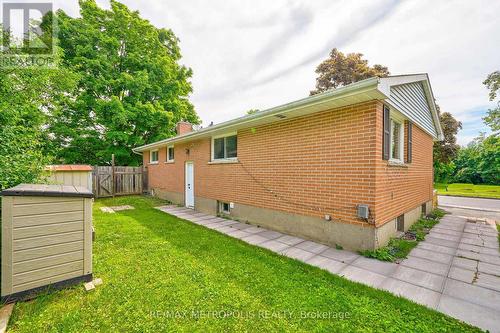 1215 Franklin Drive, Peterborough, ON - Outdoor With Exterior