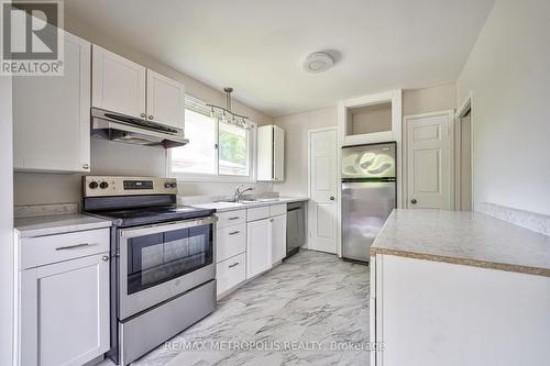 1215 Franklin Drive, Peterborough, ON - Indoor Photo Showing Kitchen With Stainless Steel Kitchen