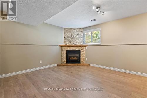 7467 Monastery Drive, Niagara Falls, ON - Indoor With Fireplace