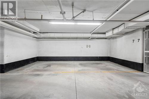 354 Gladstone Avenue Unit#205, Ottawa, ON - Indoor Photo Showing Garage