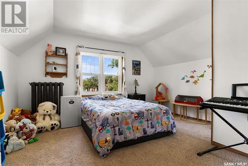 2200 Halifax Street, Regina, SK - Indoor Photo Showing Bedroom