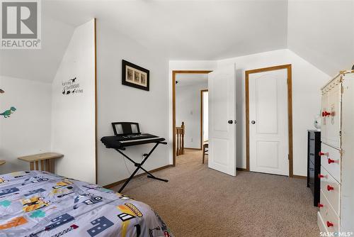 2200 Halifax Street, Regina, SK - Indoor Photo Showing Bedroom