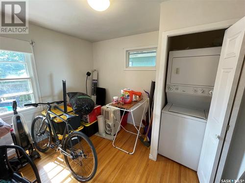 418 Maple Street, Saskatoon, SK - Indoor Photo Showing Laundry Room