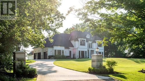 22111 Valleyview Road, Thames Centre (Thorndale), ON - Outdoor With Facade