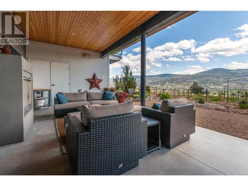 100 Vista Way Unit# 112, Penticton, BC - Outdoor With Deck Patio Veranda With Exterior