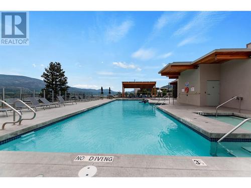 100 Vista Way Unit# 112, Penticton, BC - Outdoor With In Ground Pool