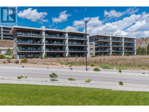 100 Vista Way Unit# 112, Penticton, BC - Outdoor