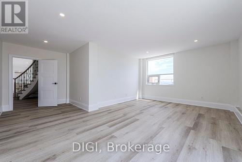 Ph5 - 400 Walmer Road, Toronto (Forest Hill South), ON - Indoor Photo Showing Other Room