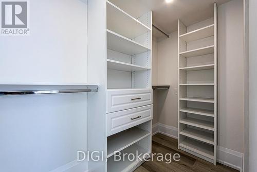 Ph5 - 400 Walmer Road, Toronto (Forest Hill South), ON - Indoor With Storage