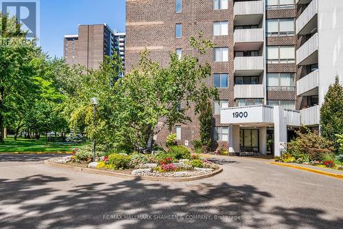 1703 - 1900 Sheppard Avenue E, Toronto (Pleasant View), ON - Outdoor With Balcony