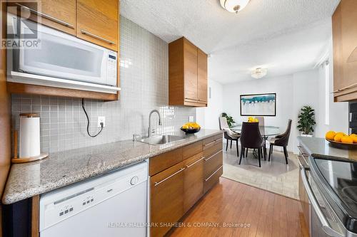 1703 - 1900 Sheppard Avenue E, Toronto (Pleasant View), ON - Indoor Photo Showing Kitchen