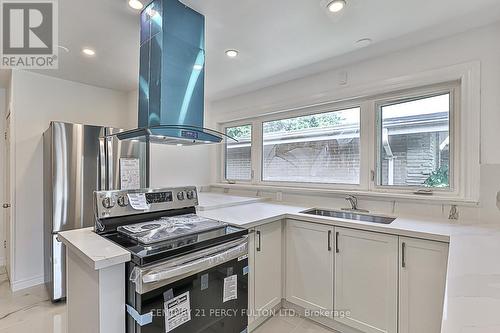 Main - 6 Blithfield Avenue, Toronto (Bayview Village), ON - Indoor Photo Showing Kitchen