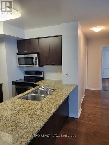 301 - 503 Beecroft Road, Toronto, ON - Indoor Photo Showing Kitchen With Double Sink