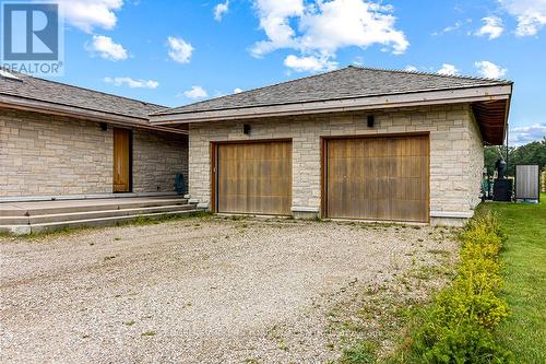 827834 Mulmur Nottawasaga, Clearview, ON - Outdoor With Exterior