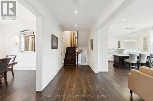 3630 Silverplains Drive, Mississauga, ON - Indoor Photo Showing Living Room