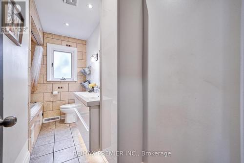 29 Seabrook Avenue, Toronto (Rustic), ON - Indoor Photo Showing Bathroom