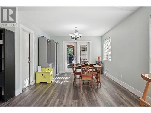 630 Green Road, Canal Flats, BC - Indoor Photo Showing Dining Room