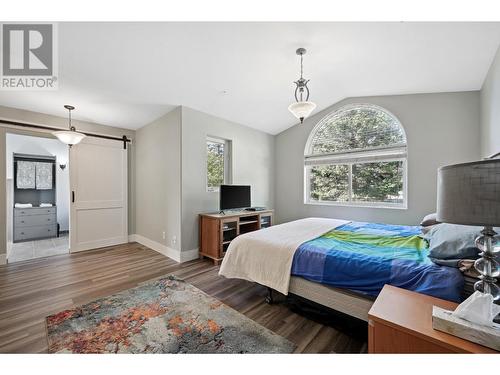 630 Green Road, Canal Flats, BC - Indoor Photo Showing Bedroom