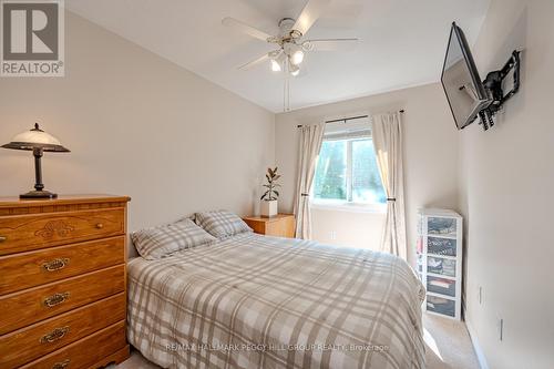 7 - 430 Mapleview Drive E, Barrie (Painswick South), ON - Indoor Photo Showing Bedroom