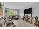 778 Rutland Road N Unit# 206, Kelowna, BC  - Indoor Photo Showing Living Room 