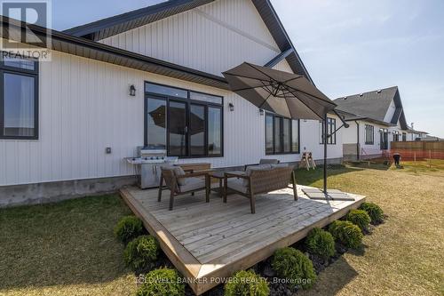 290B Nancy Street, Dutton/Dunwich (Dutton), ON - Outdoor With Deck Patio Veranda With Exterior