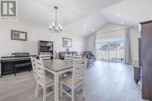 290B Nancy Street, Dutton/Dunwich (Dutton), ON - Indoor Photo Showing Dining Room