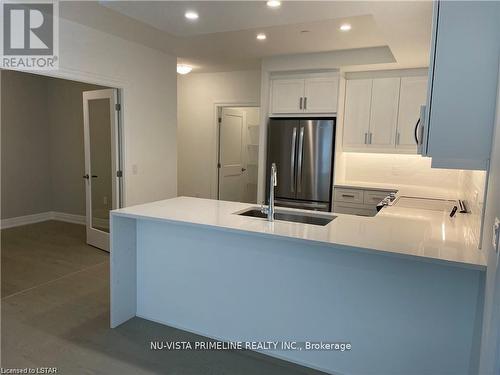 104 - 480 Callaway Road, London, ON - Indoor Photo Showing Kitchen