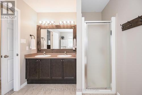 50 Dunnett Drive, Barrie (Ardagh), ON - Indoor Photo Showing Bathroom