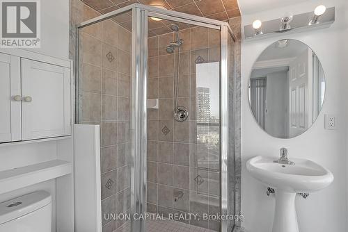 1508 - 5508 Yonge Street, Toronto, ON - Indoor Photo Showing Bathroom