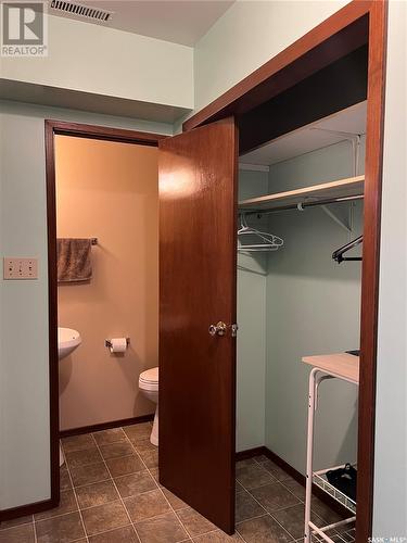 15 Kms Sw Of Meadow Lake, Meadow Lake Rm No.588, SK - Indoor Photo Showing Bathroom