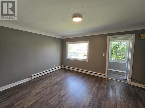 329 First Ave, Sault Ste Marie, ON - Indoor Photo Showing Other Room