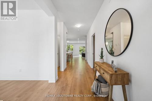 5691 Churchs Lane, Niagara Falls, ON - Indoor Photo Showing Other Room