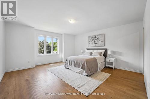 5691 Churchs Lane, Niagara Falls, ON - Indoor Photo Showing Bedroom