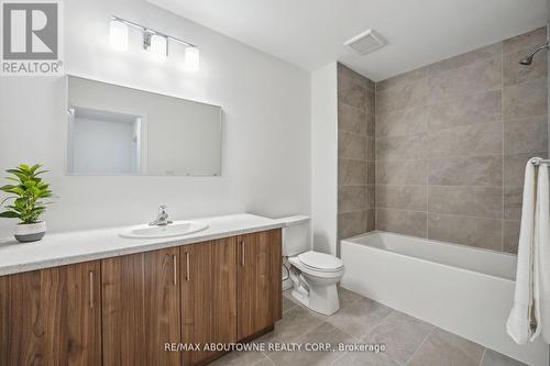 5691 Churchs Lane, Niagara Falls, ON - Indoor Photo Showing Bathroom