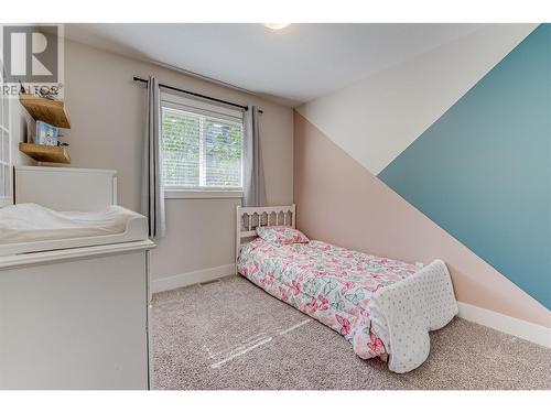 933 Mt. Robson Place Unit# 15, Vernon, BC - Indoor Photo Showing Bedroom