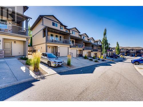 933 Mt. Robson Place Unit# 15, Vernon, BC - Outdoor