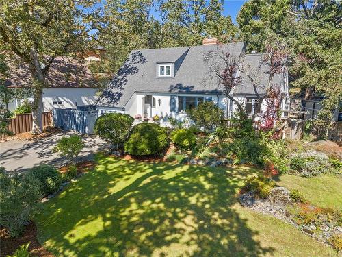 1020 Burnside Rd West, Saanich, BC 