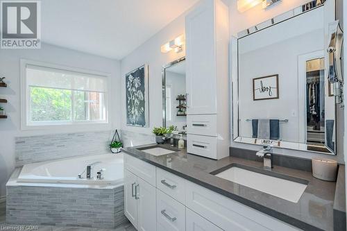 5776 7Th Line, Eramosa, ON - Indoor Photo Showing Bathroom