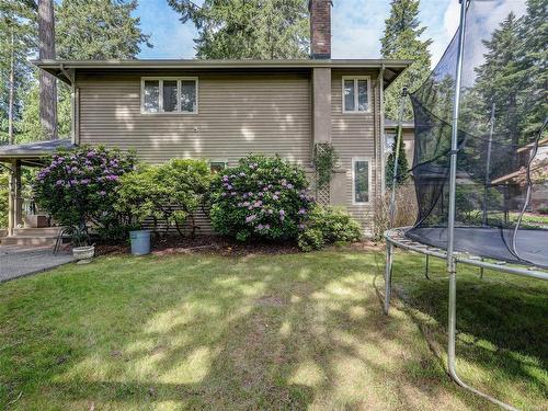 1011 Kentwood Pl, Saanich, BC 